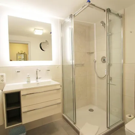 Skandia - Horsatal 9, App 3 *